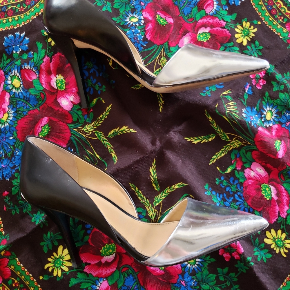 Michael Kors Heels - Picture 2 of 6